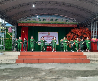 SINH HOẠT DƯỚI CỜ - CHỦ ĐIỂM UỐNG NƯỚC NHỚ NGUỒN